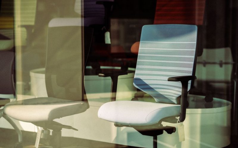 Sihoo M18 · silla ergonómica con reposacabezas